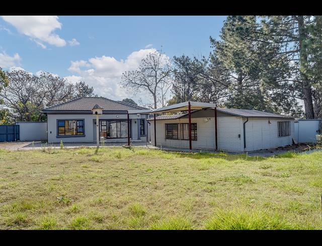 1,907M² VACANT LAND FOR SALE IN BRYANSTON